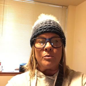 Meet your Posher, Angie